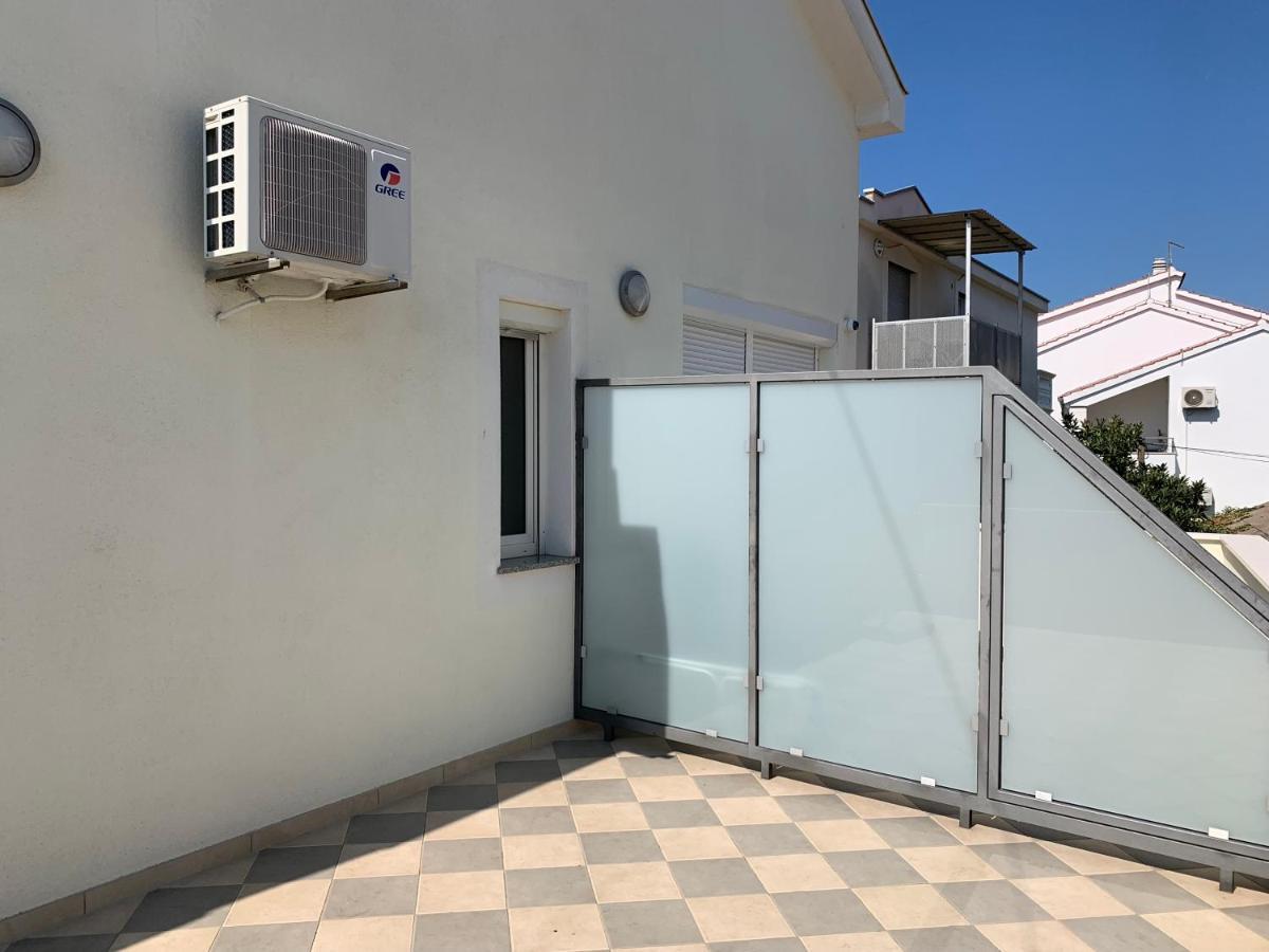Apartments Dumancic Biograd Na Moru Esterno foto