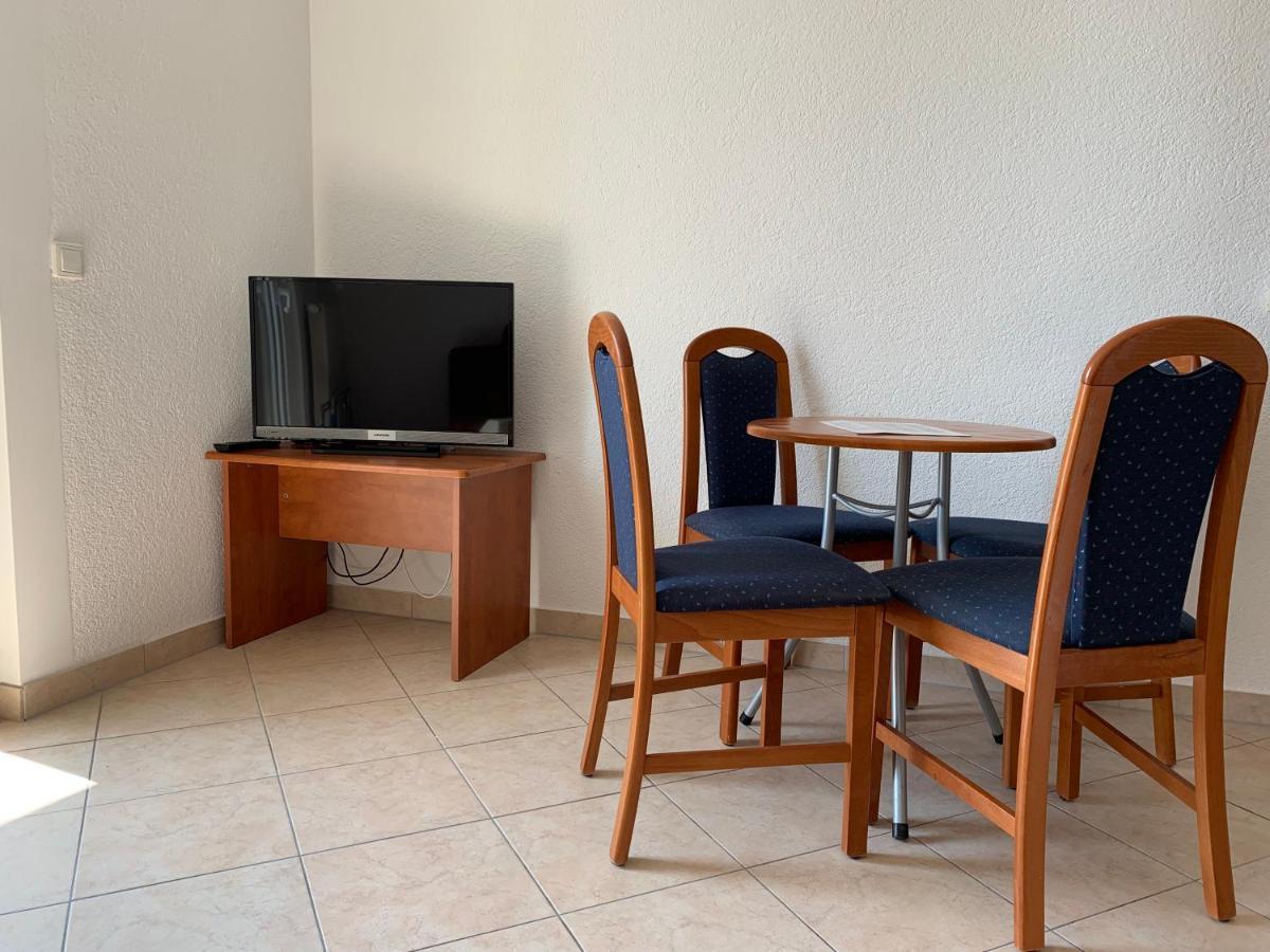 Apartments Dumancic Biograd Na Moru Esterno foto